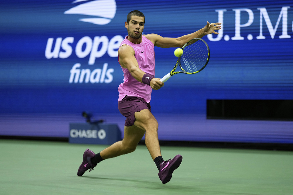 更是一个国 更是一个国