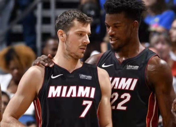 拿下高分并 拿下高分并